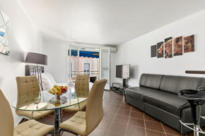 Luxury Studio YourHostHelper, Cannes